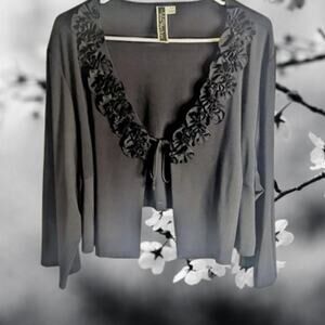 Julian Taylor 20W 1/2 NWOT sleeve accent ruffle collar tie front woman's jacket